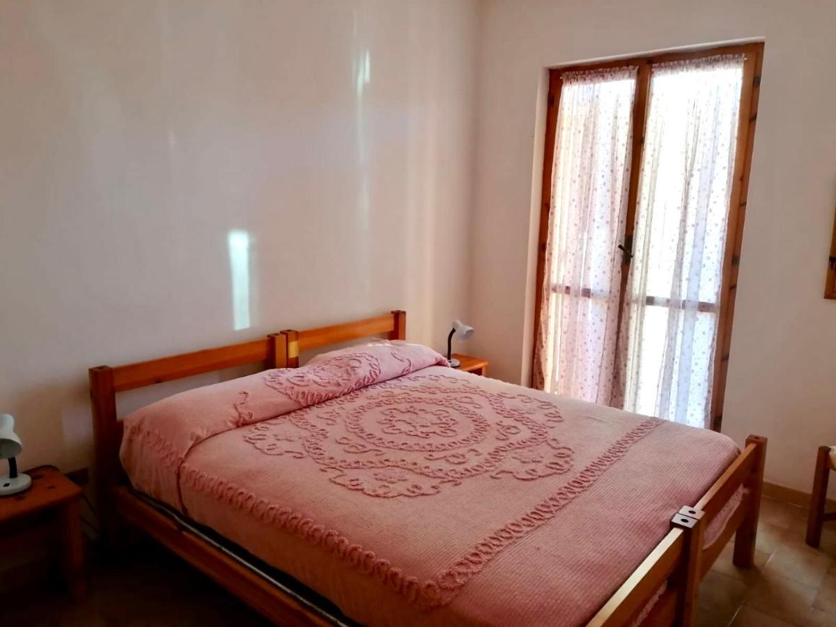 Casa Fronte Con Piscina